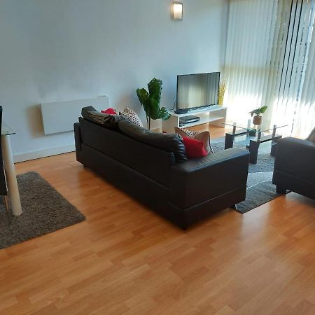 City 2 Bed, 2 Bath, Free Parking & Wifi Σέφιλντ Εξωτερικό φωτογραφία