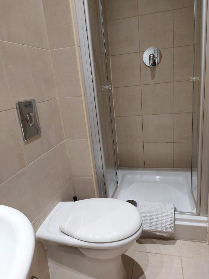 City 2 Bed, 2 Bath, Free Parking & Wifi Σέφιλντ Εξωτερικό φωτογραφία